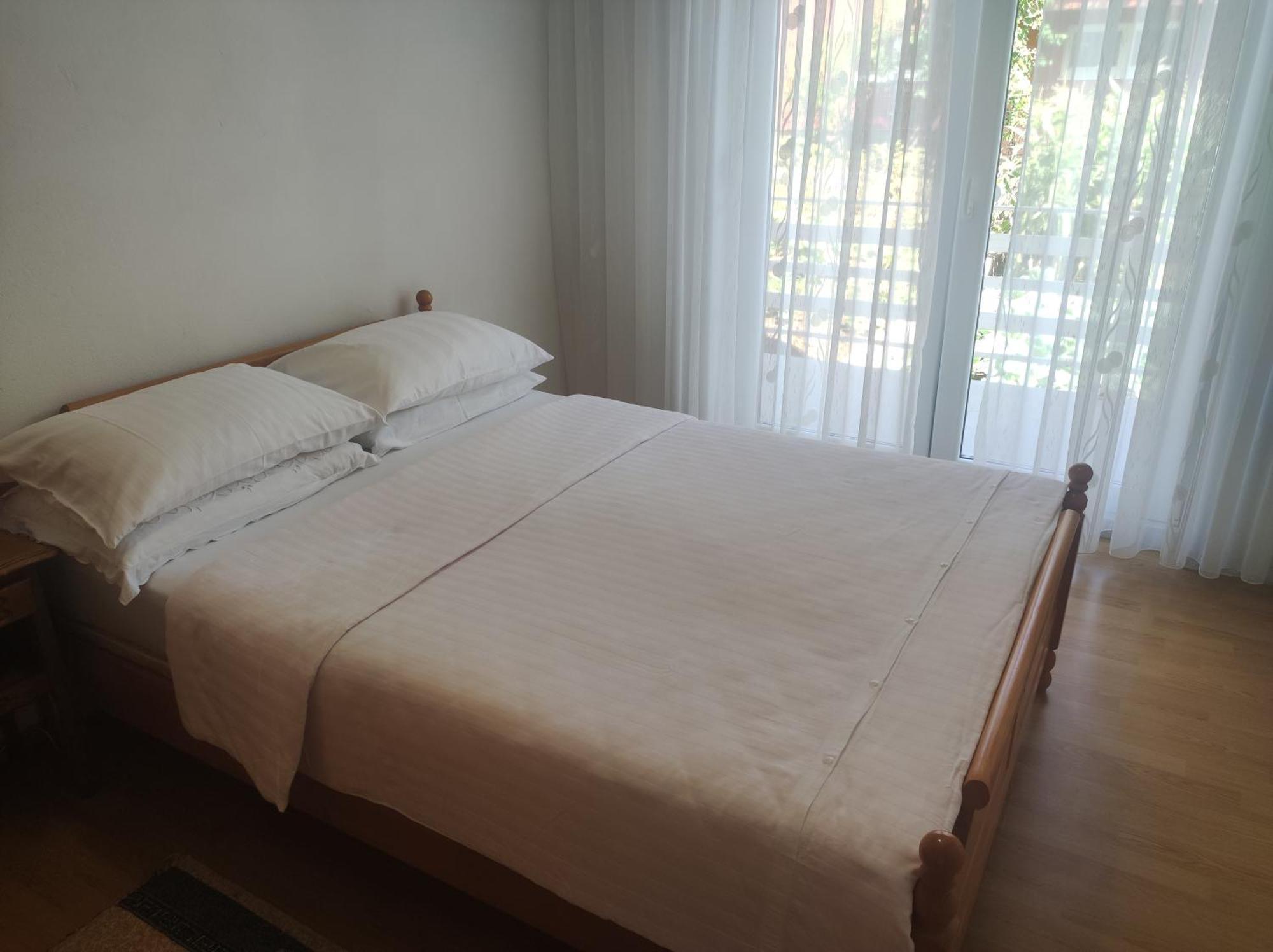 Apartman Bor ليفنو المظهر الخارجي الصورة