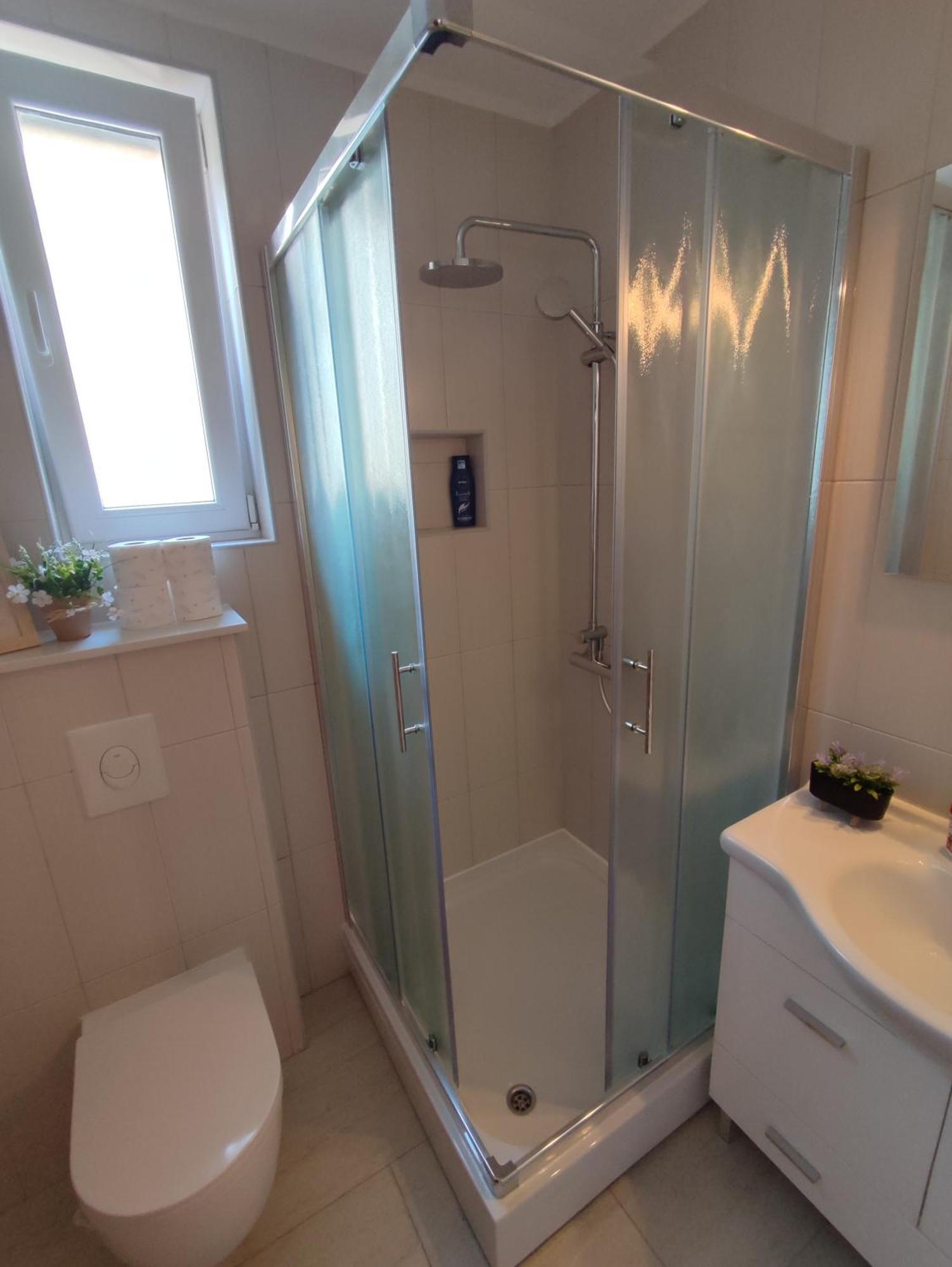 Apartman Bor ليفنو المظهر الخارجي الصورة